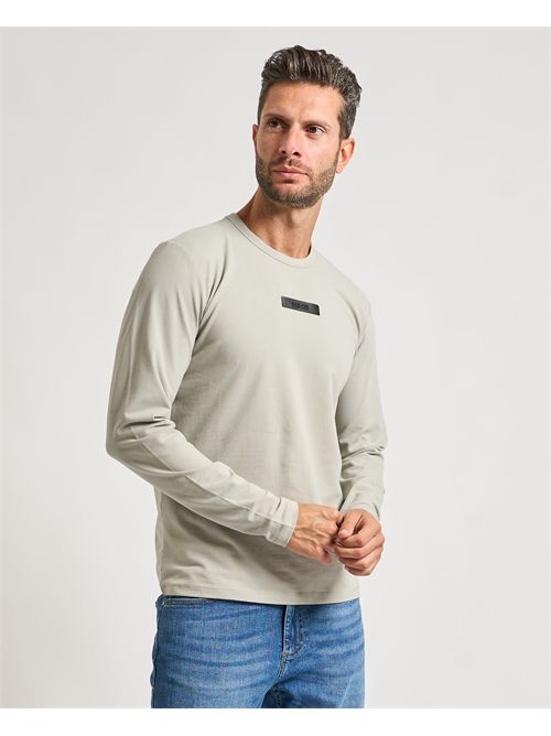  YES ZEE | T831-S3030846
